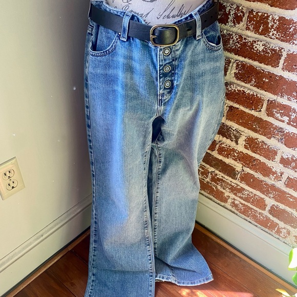 Tommy Hilfiger Y2K light wash flare jeans - Picture 2 of 9